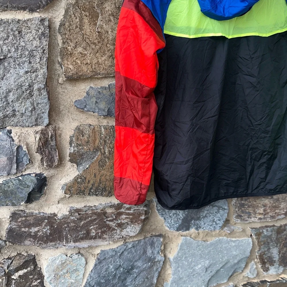 Nike Wild Run Windrunner Packable Windbreaker Hooded Jacket Men's M Colorblock